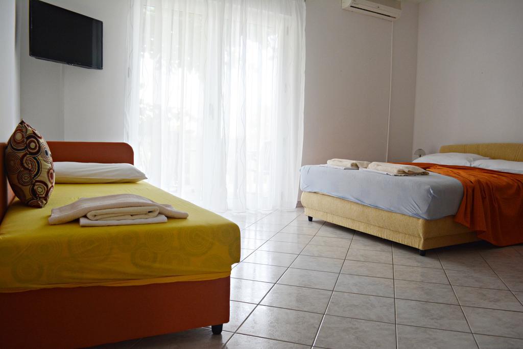 Suz-Ana Apartment Trogir Exterior foto