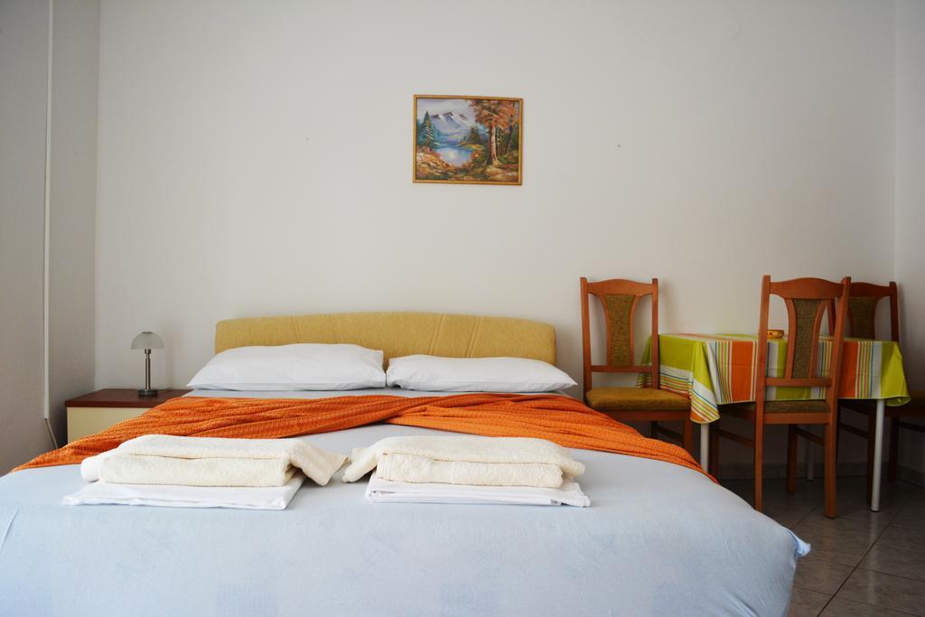 Suz-Ana Apartment Trogir Exterior foto