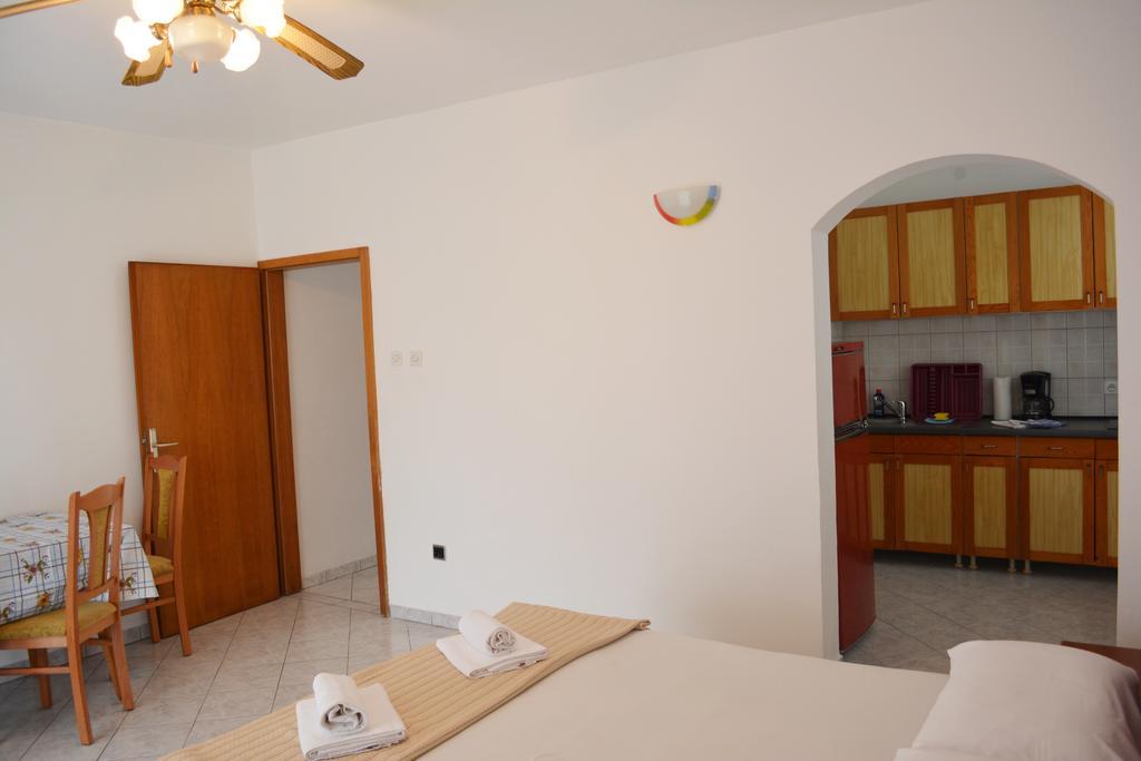 Suz-Ana Apartment Trogir Exterior foto